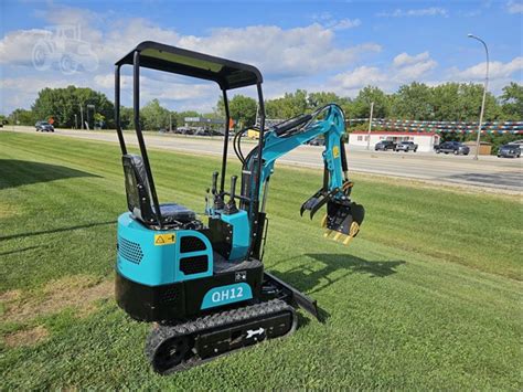 Used AGROTK QH12 Mini Excavators for Sale (2 listings)